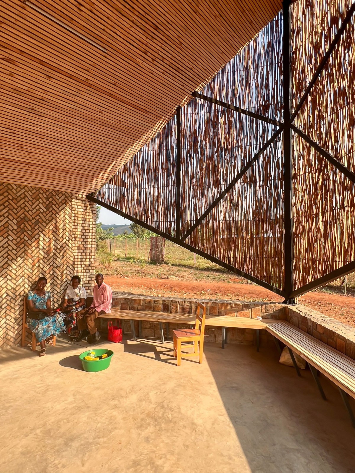 Los numerosos espacios están abiertos para el encuentro de la población