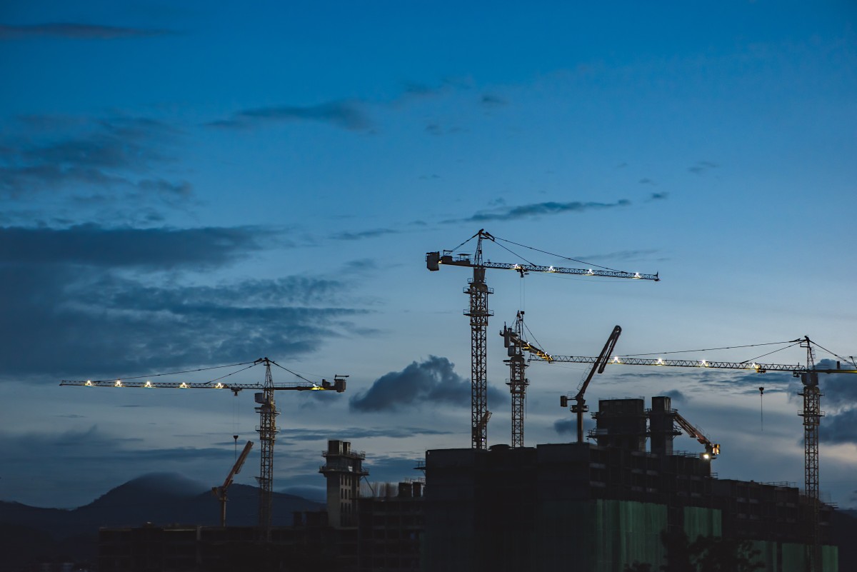 Construção nova, reabilitação e licenciamento de casas