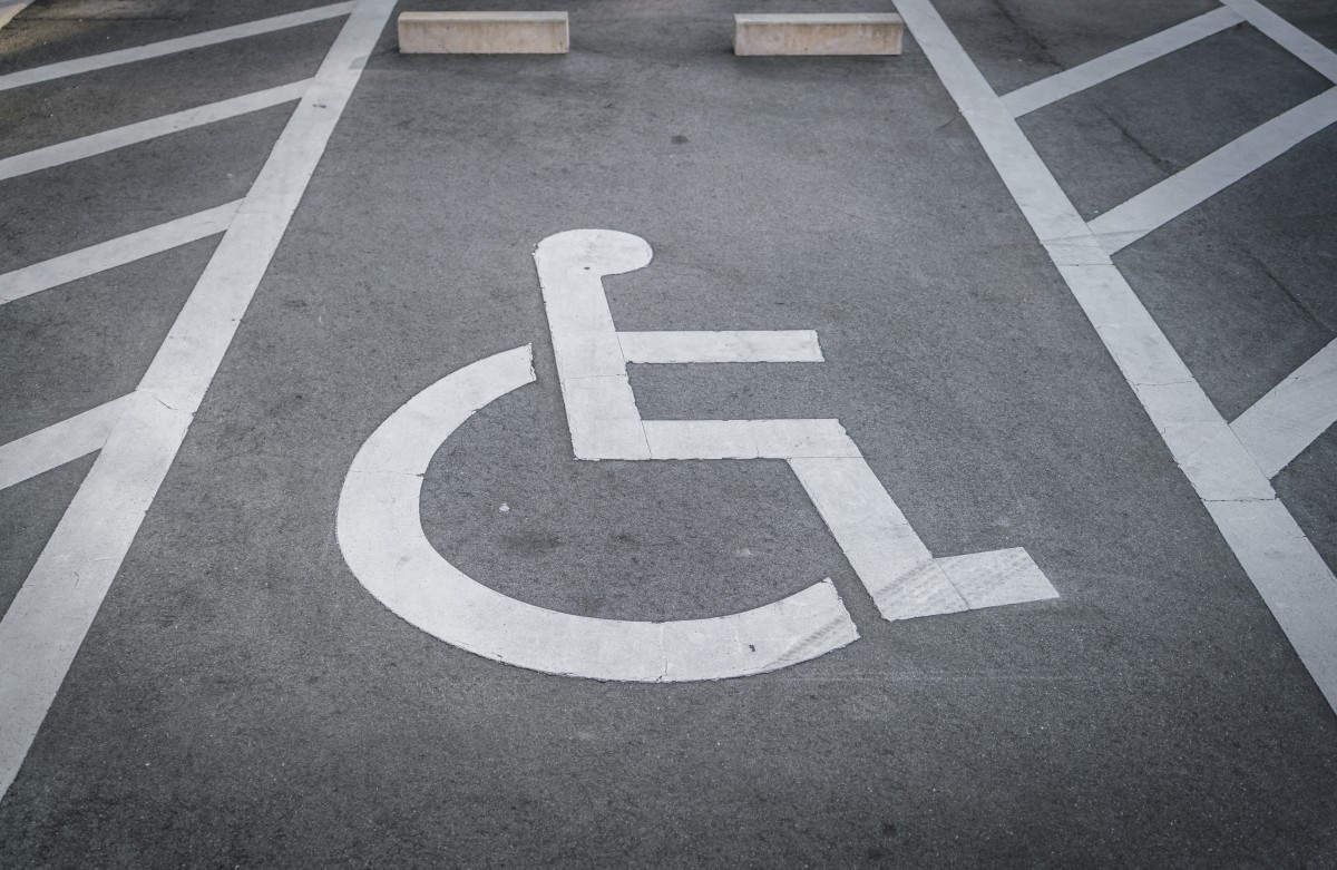 Estacionamento para deficientes