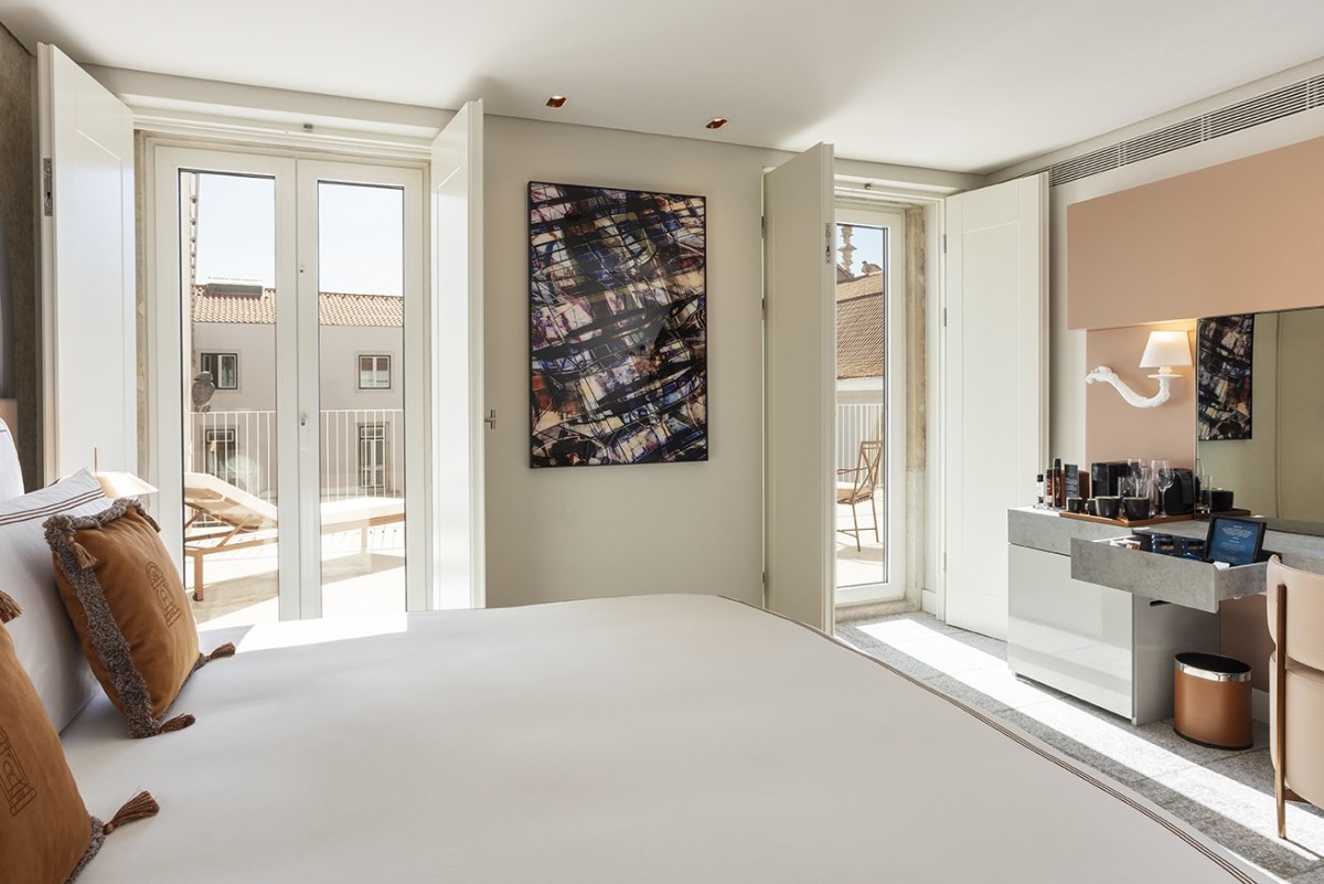 Charm Hotel