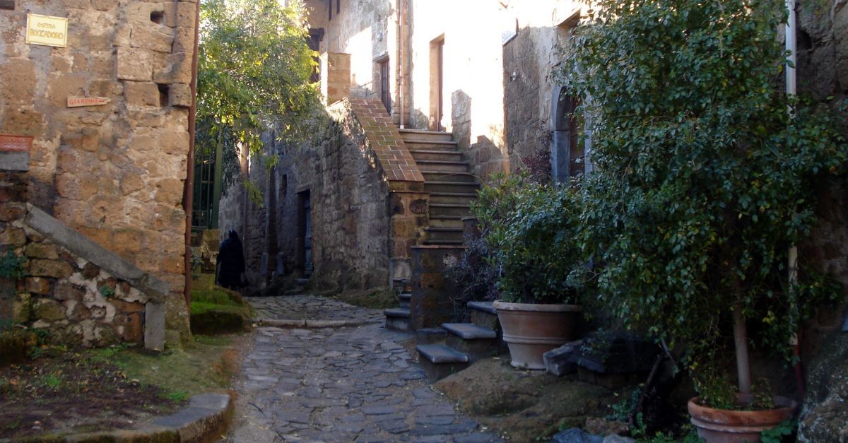 harry styles civita di bagnoreggio