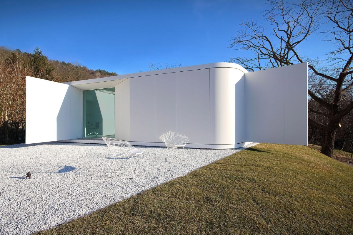 Esta casa em forma de pentágono tem vistas de sonho