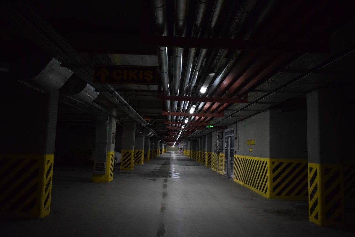 Infiltrações nas garagens comuns