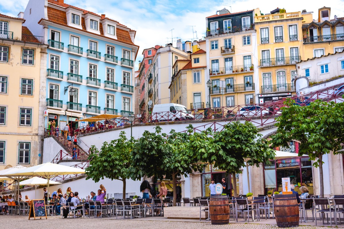 Investimento em imobiliário comercial cai em Portugal