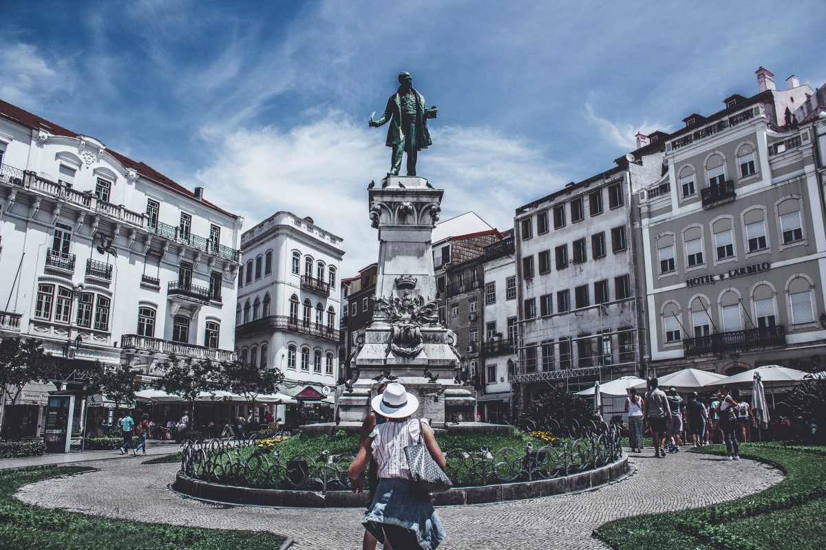 Cómo es vivir en Coimbra: la ciudad del encanto, los sueños y la tradición