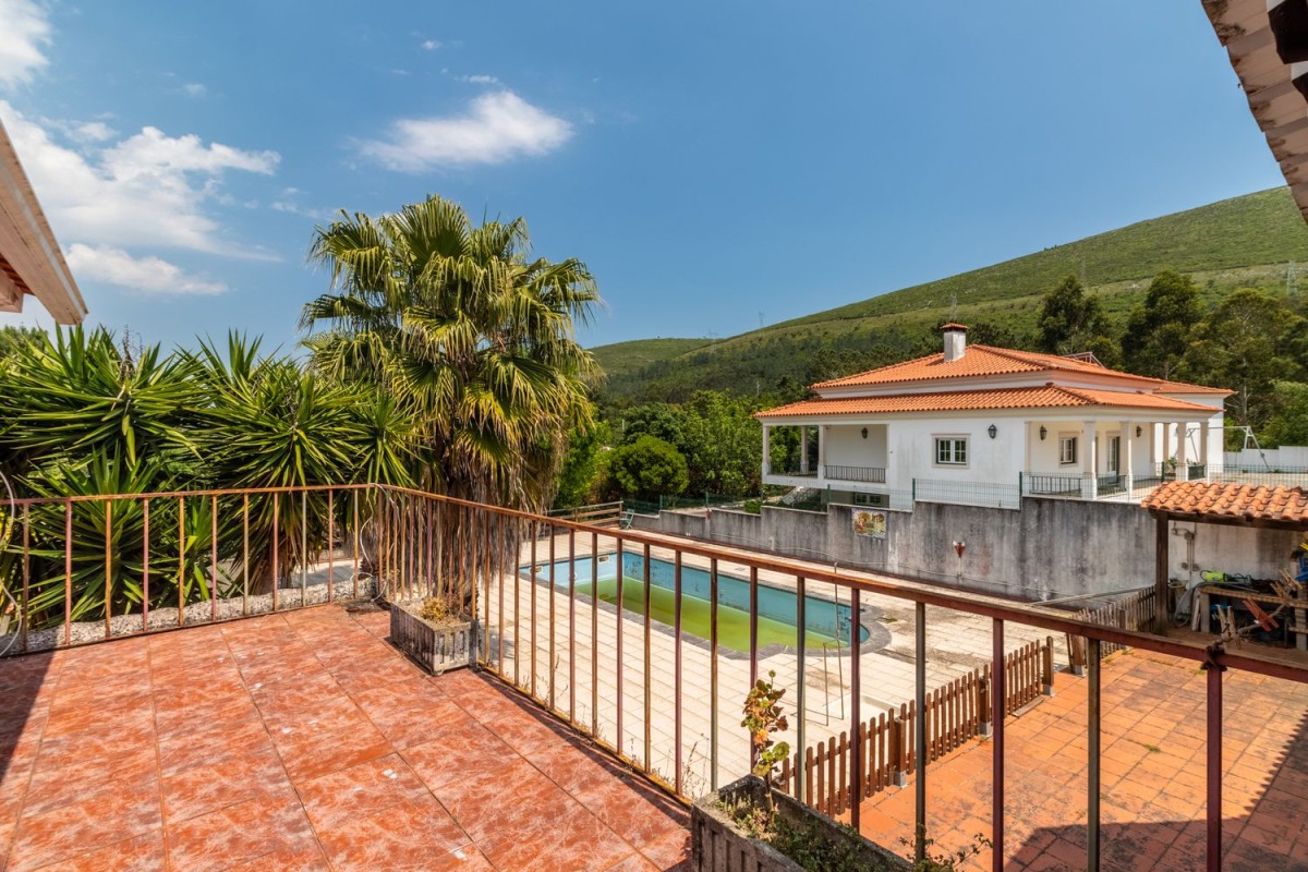 20 large and cheap properties for sale in Portugal