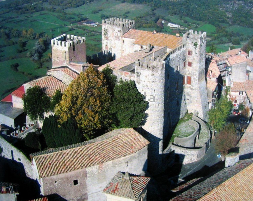 castelos à venda