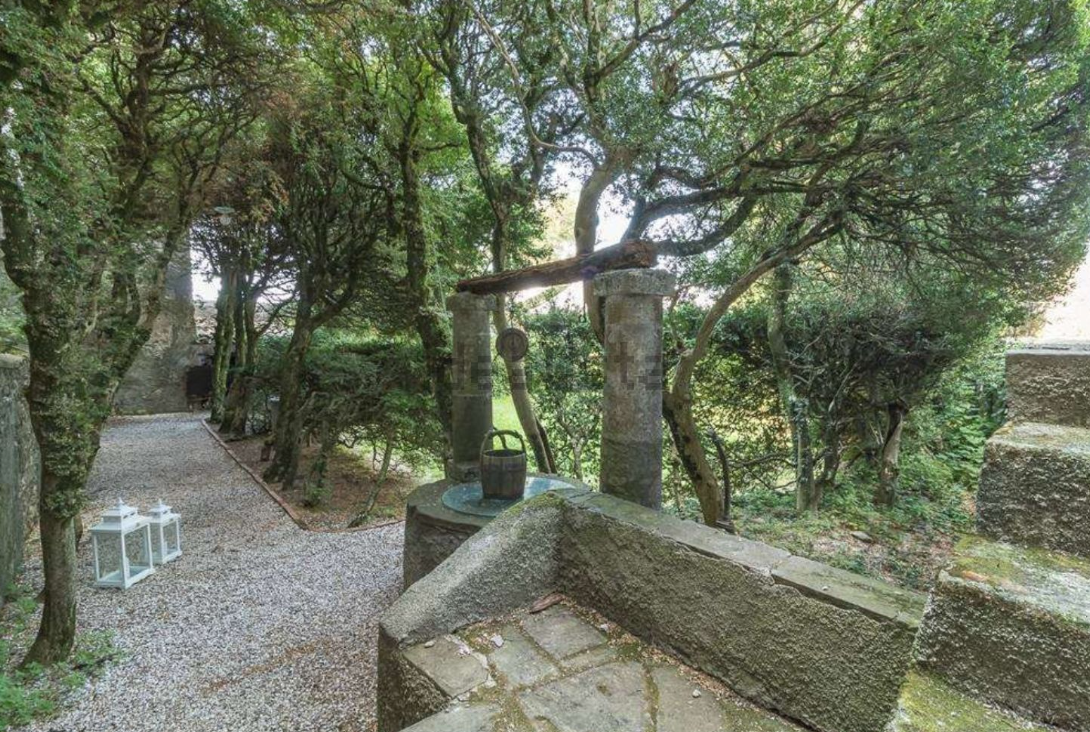 castelos à venda