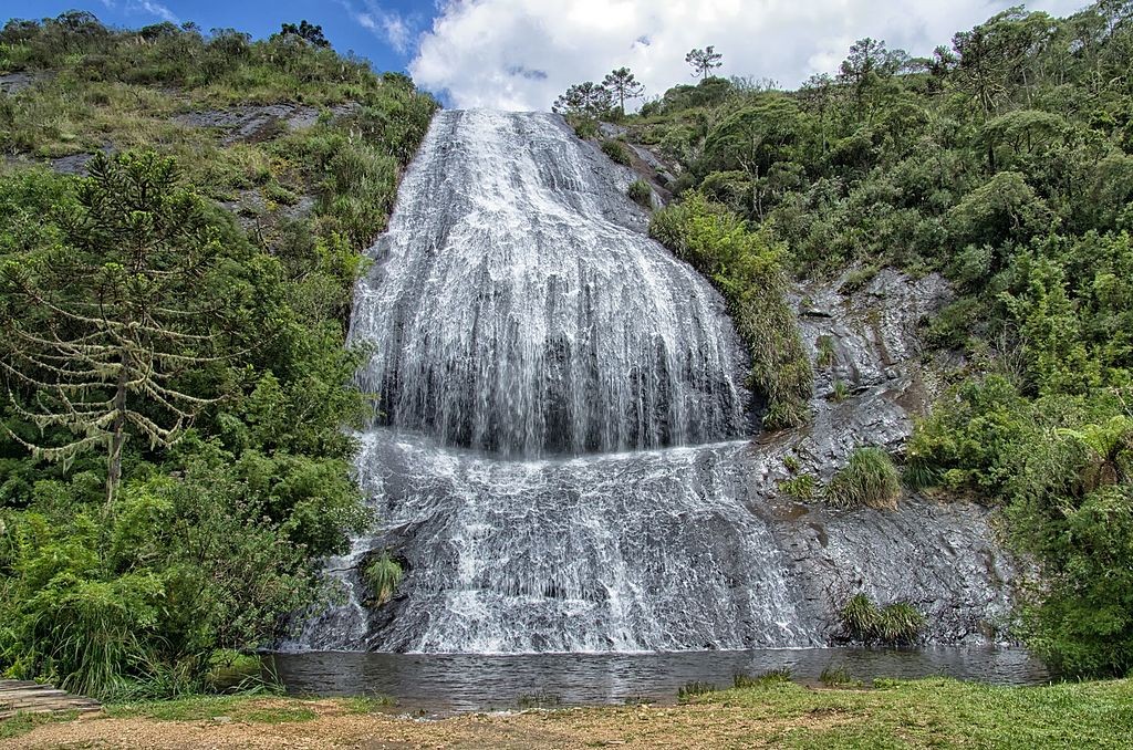 Cascata Véu da Noiva