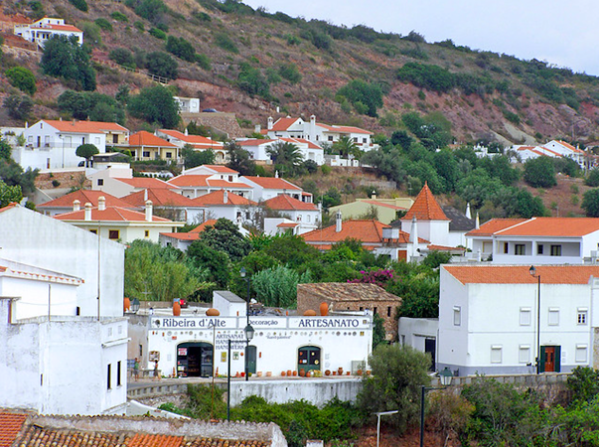 Alte: uma aldeia típica algarvia