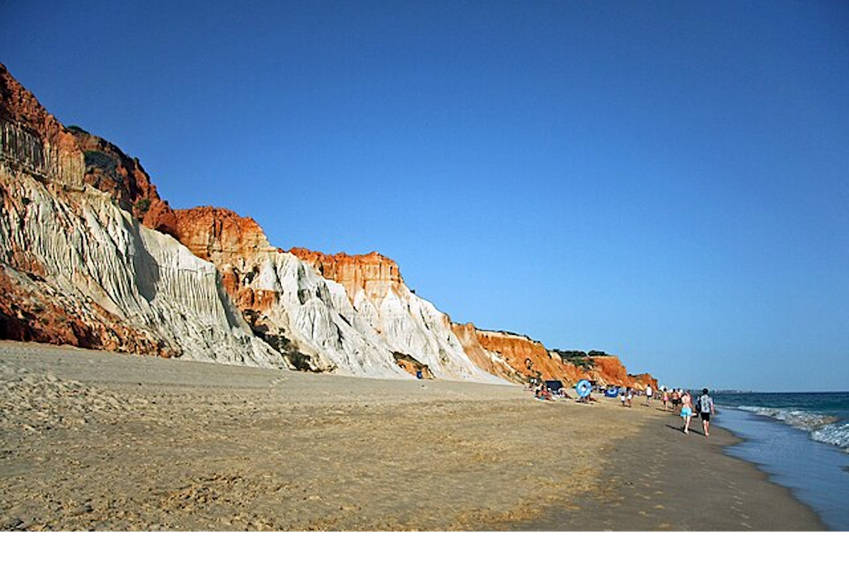 Praia da Falésia é portuguesa com certeza!