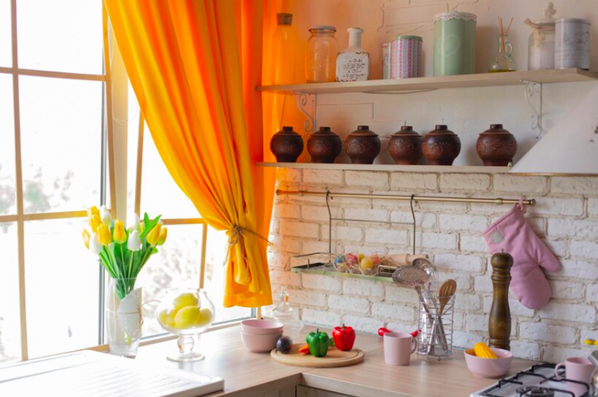 Cortinas de cozinha: como escolher as melhores para todas as janelas?