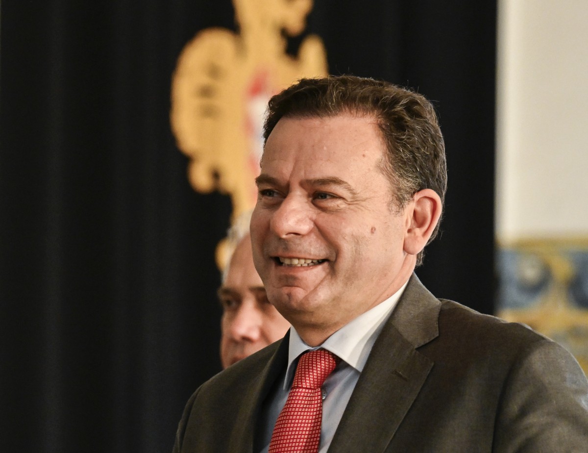 Luís Montenegro, primeiro-ministro Medidas do Mais Habitação caem