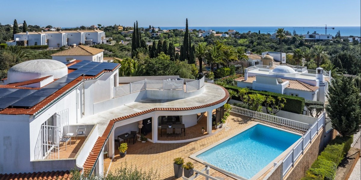 Property for sale in the Algarve