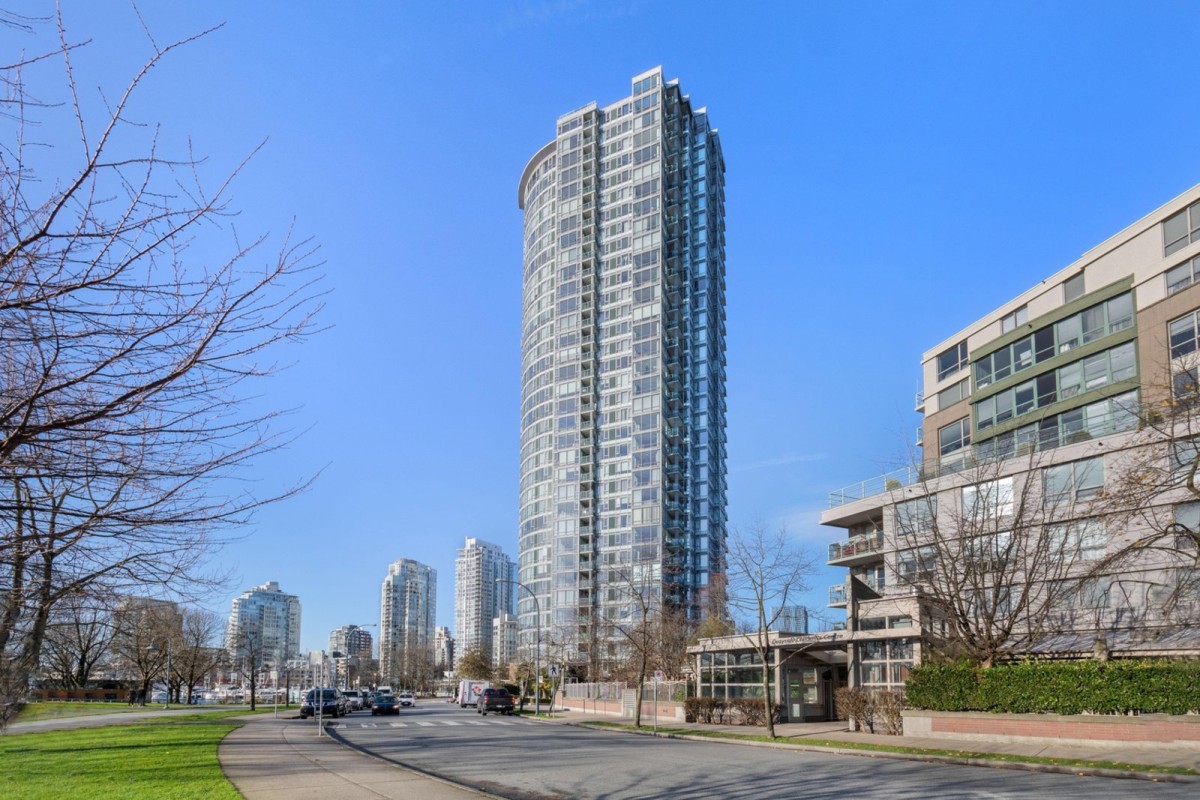 Arranha-céus Quaywest (Vancouver, Canadá)