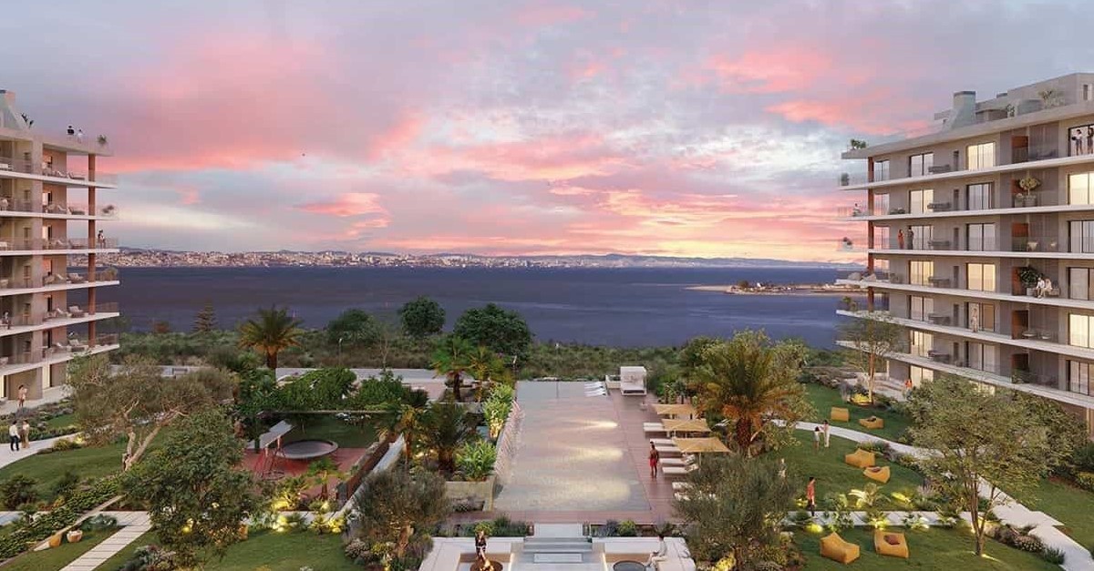 Brand new sea view property in Portugal