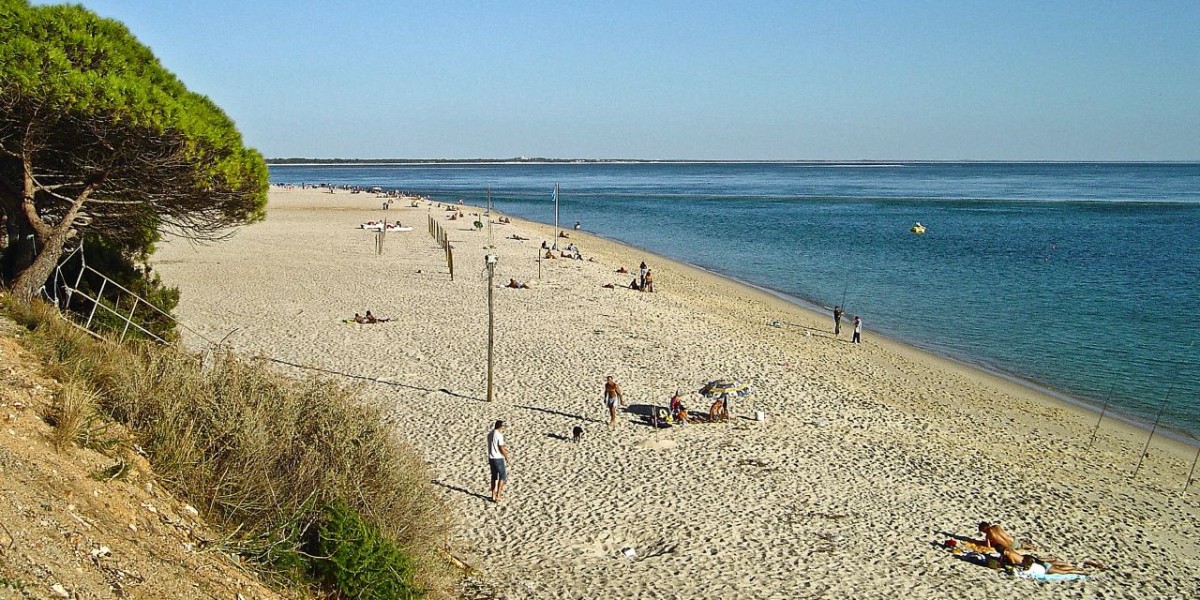 Praia da Figueirinha