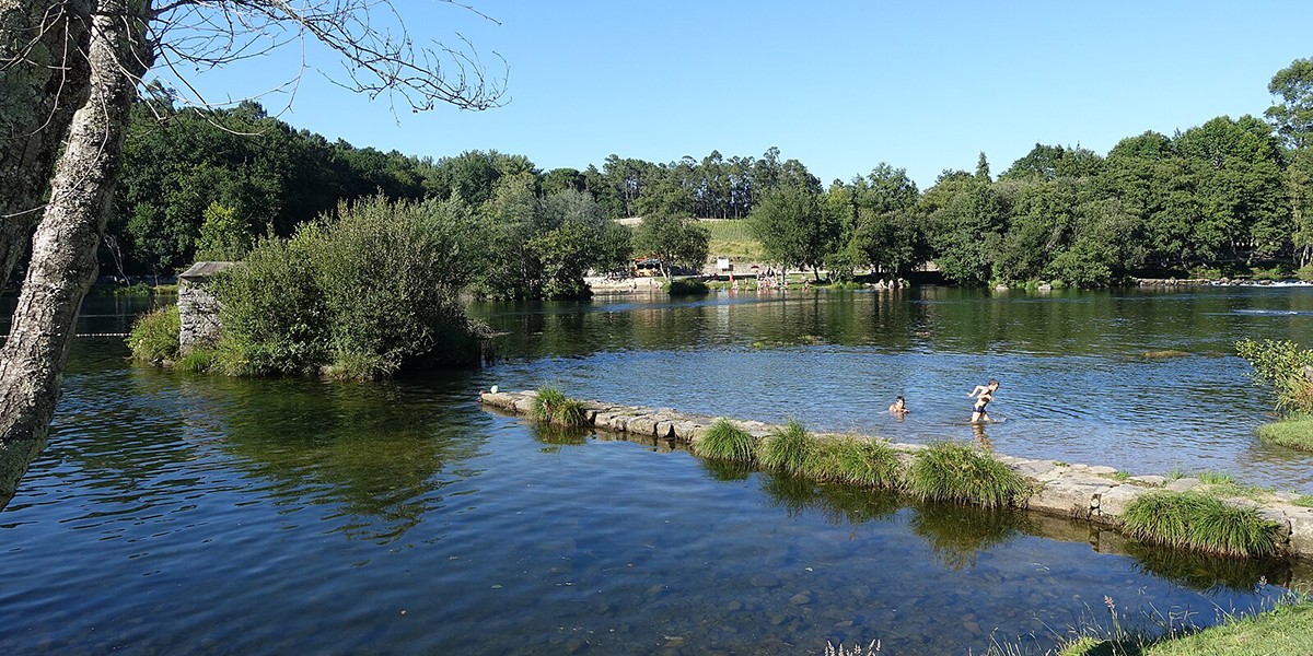 Praia fluvial de Adaúfe