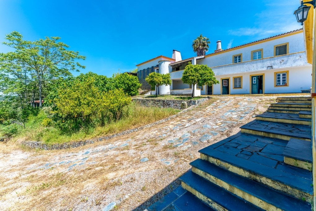 Casas à venda em Portalegre