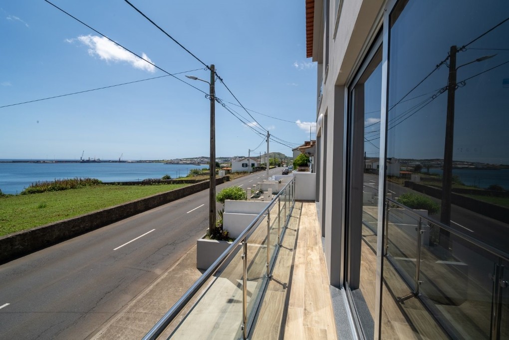 Casas nuevas en Terceira