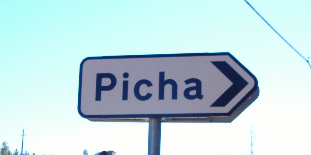 Picha