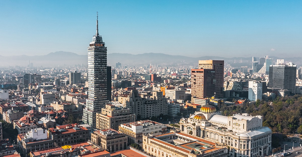 Banco do México sobe juros