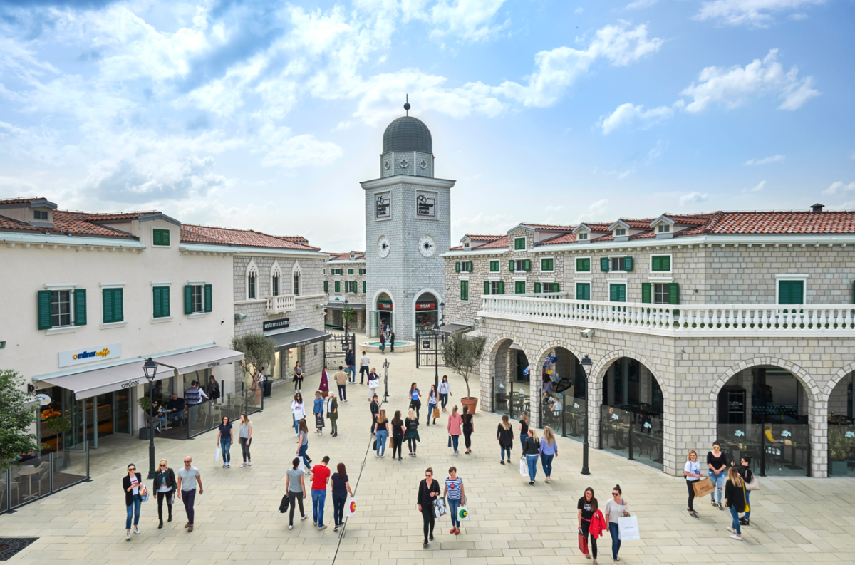centros outlet