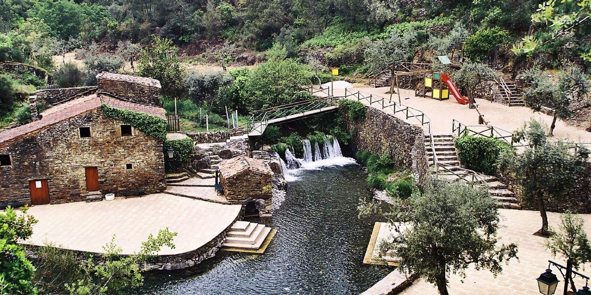 Praia fluvial da Fróia