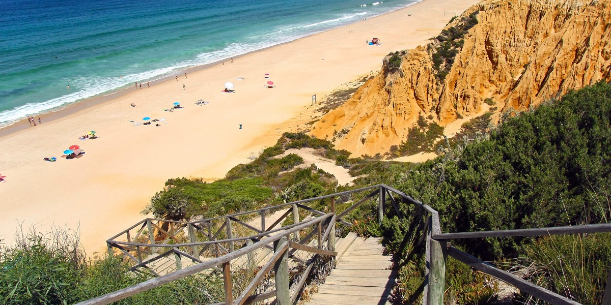 Praia da Galé
