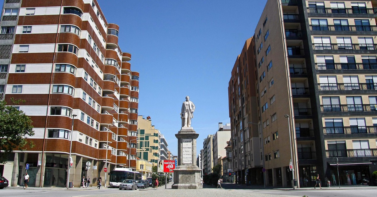 Mora em Matosinhos