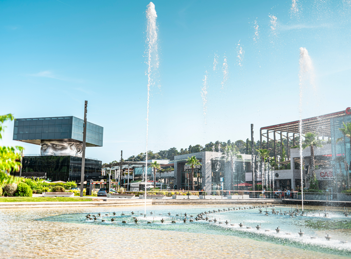 centros outlet