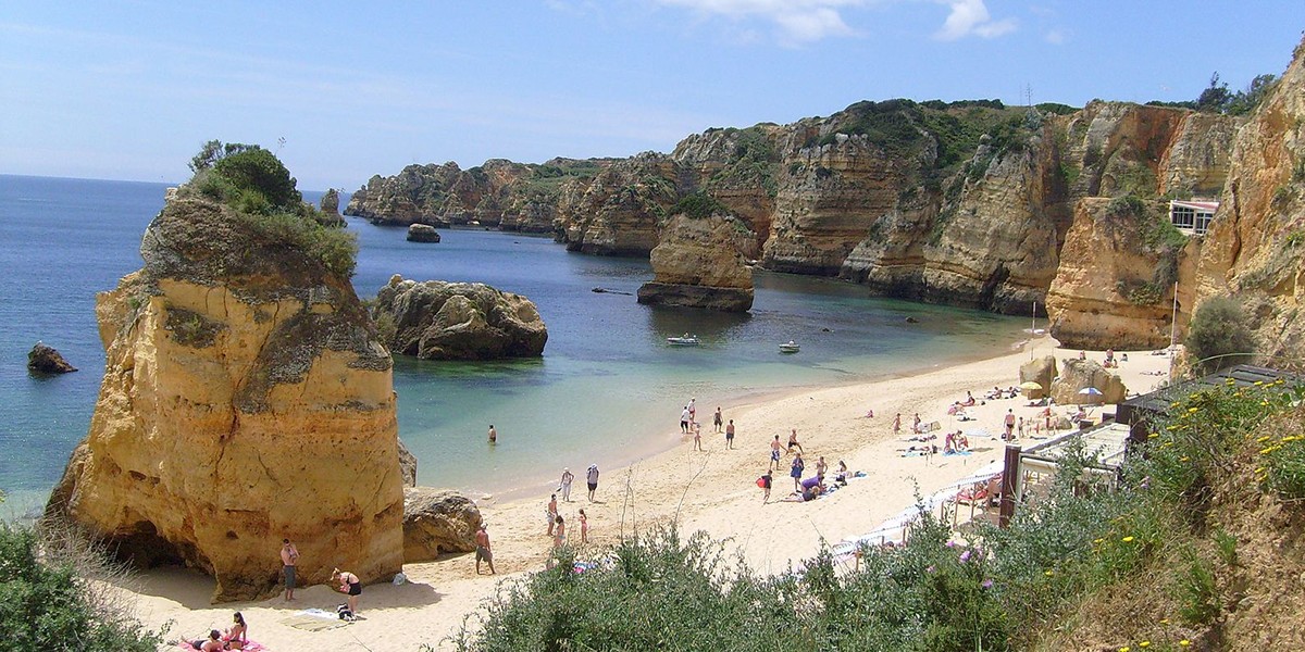 Praia Dona Ana