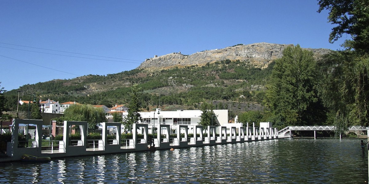 Praia fluvial de Portagem