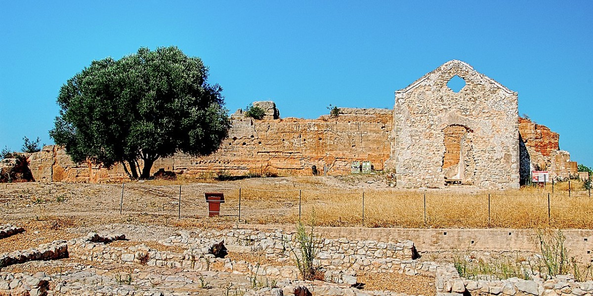 Castelo de Paderne