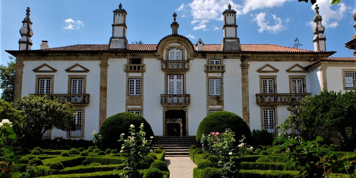 Fundação da Casa de Mateus 