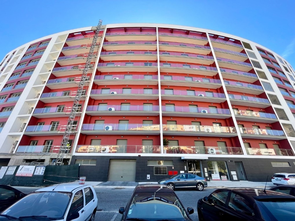 Casas novas à venda longe das grandes cidades