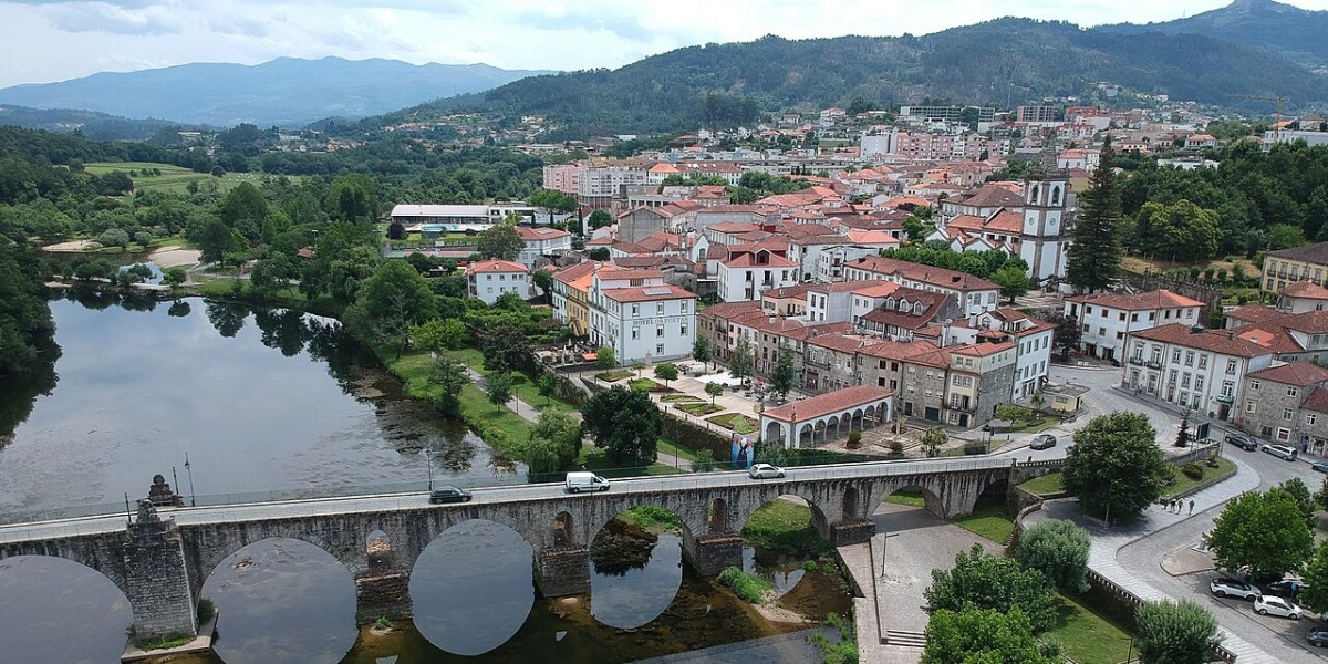 Ponte da Barca