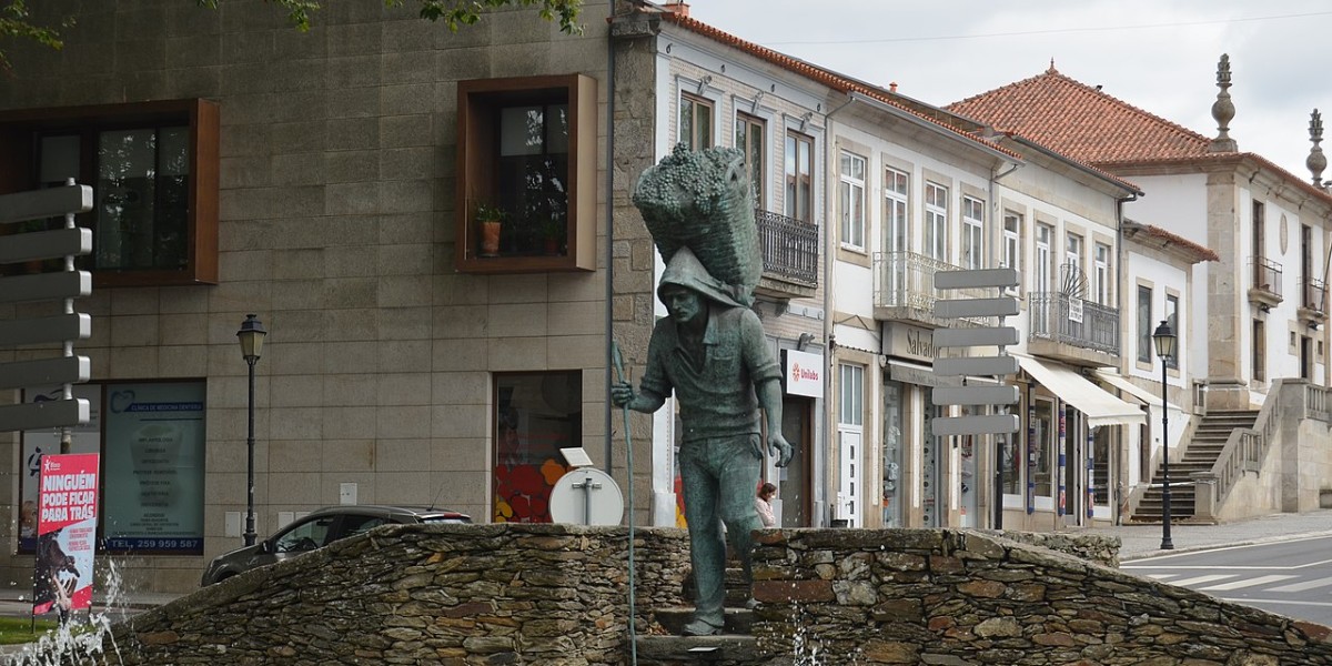 Alijó