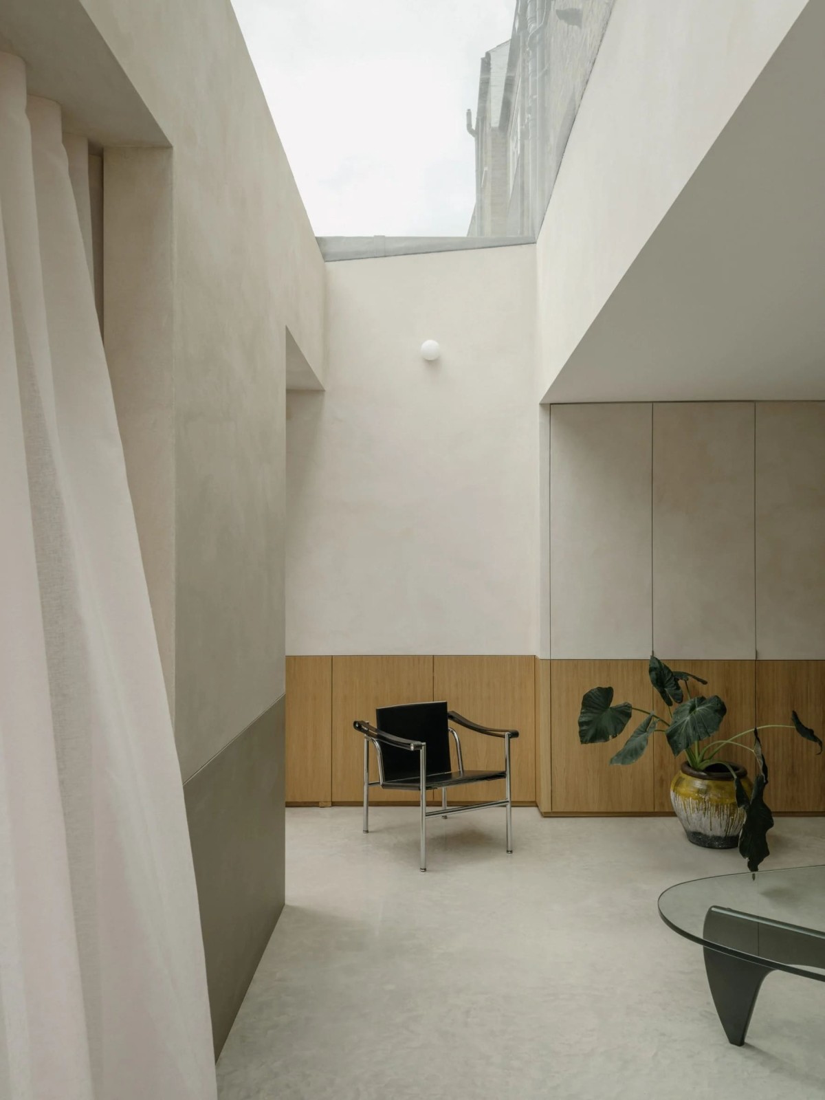 Datum House