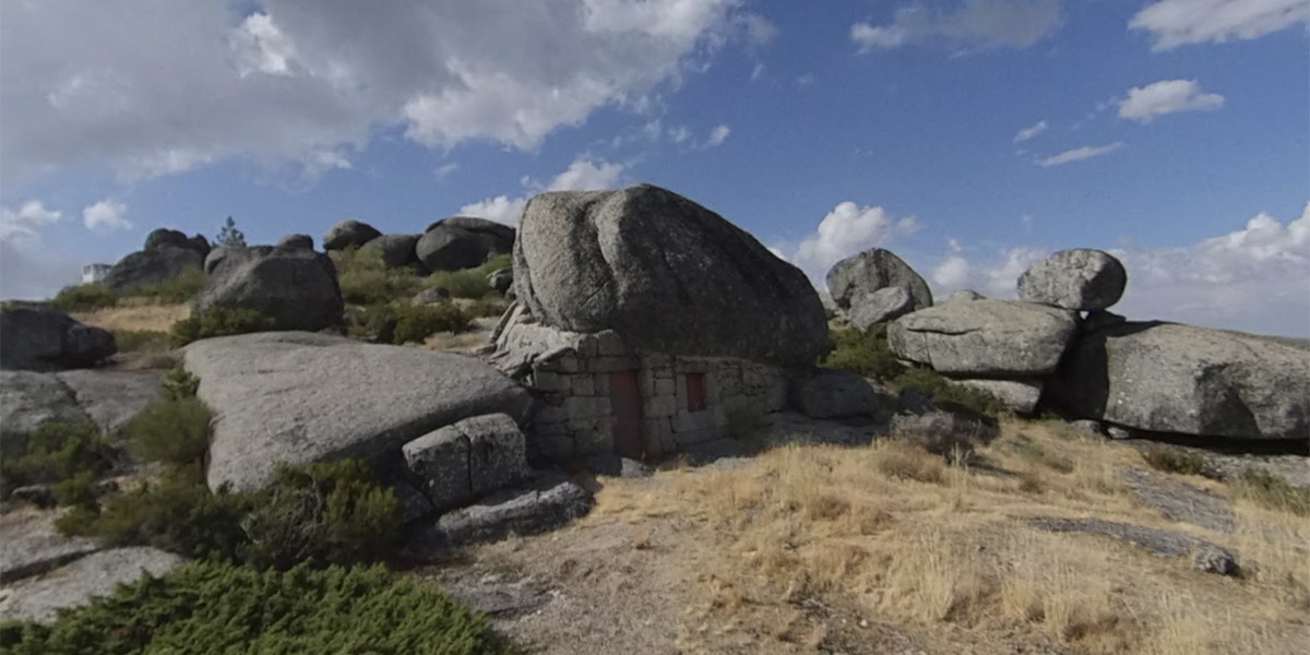 Casa do telhado de pedra