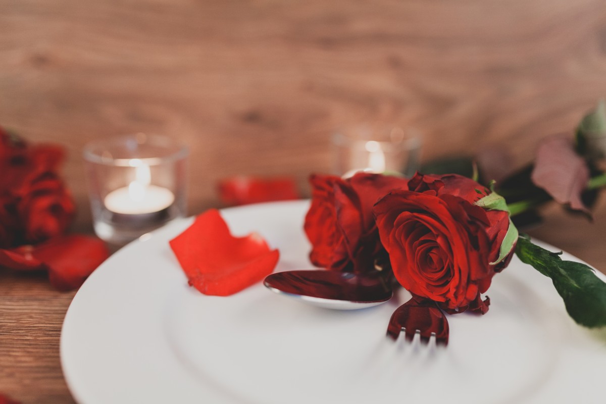 decoração mesa para dia dos namorados