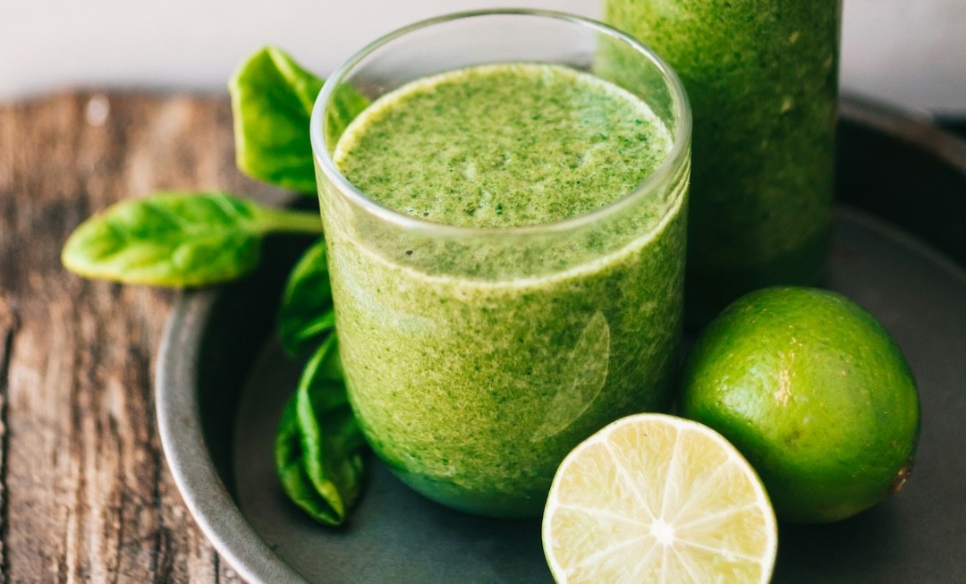 sumo verde de couve e limão