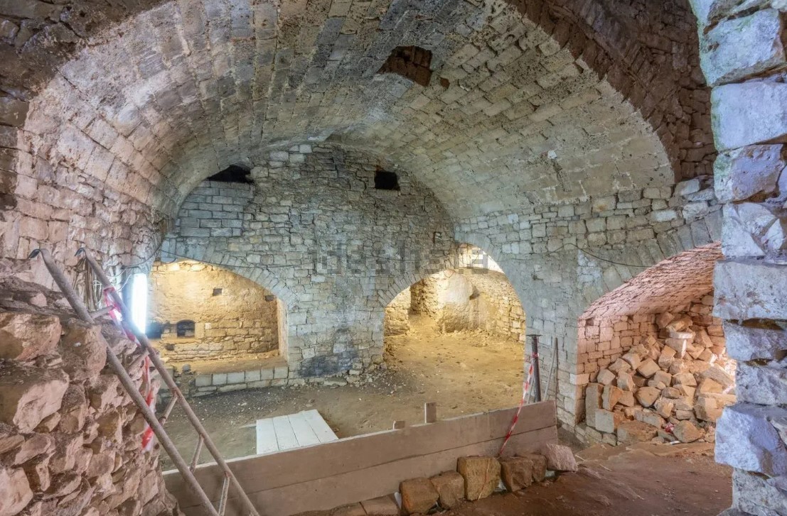 Fortino Aragonese 8
