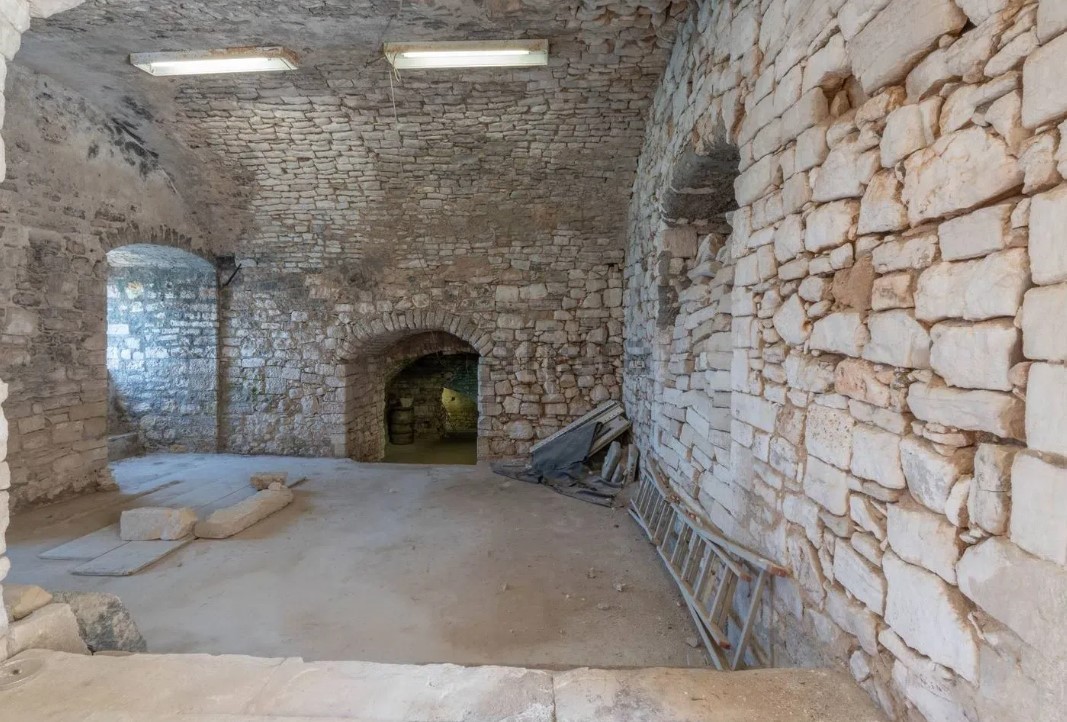 Fortino Aragonese 9