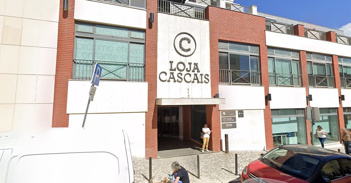 Simplificar pedidos de identificação para estrangeiros