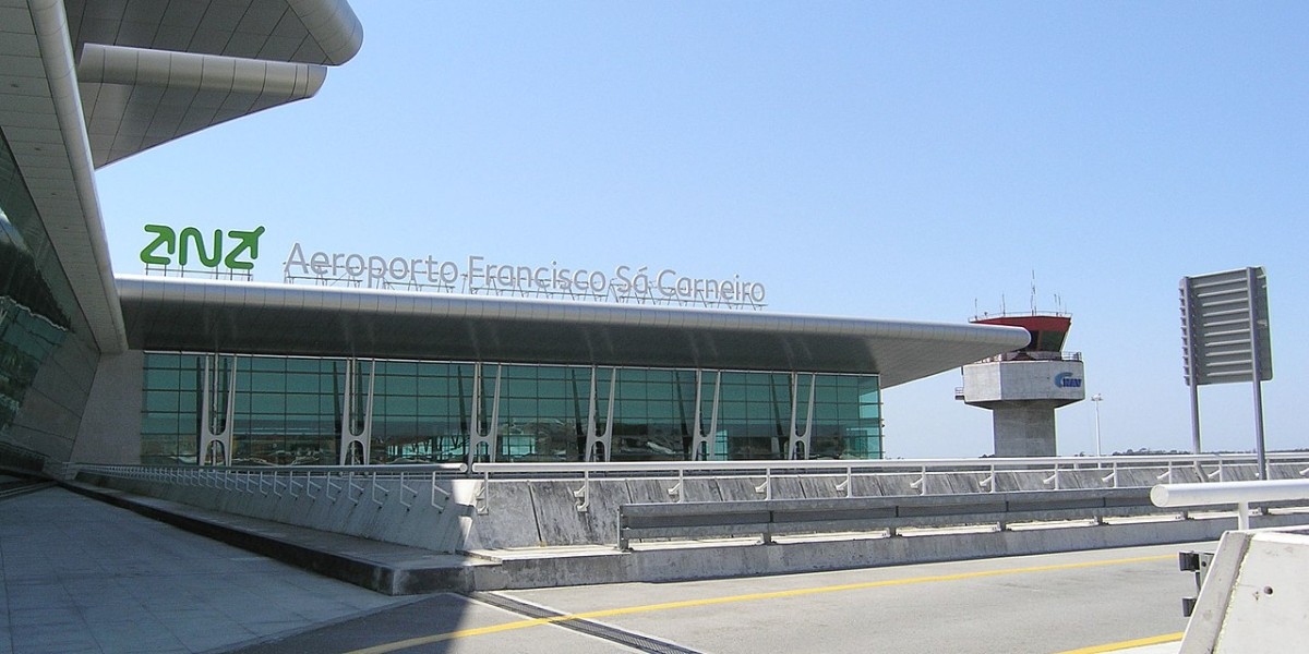 Aeroporto Francisco Sá Carneiro