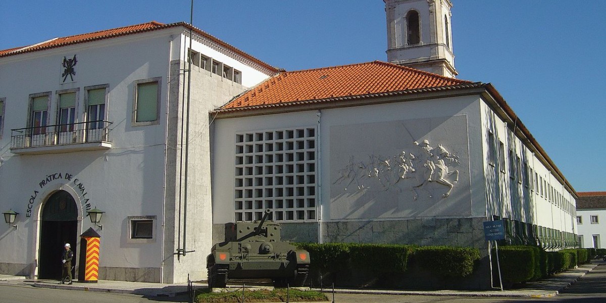Escola Prática de Cavalaria