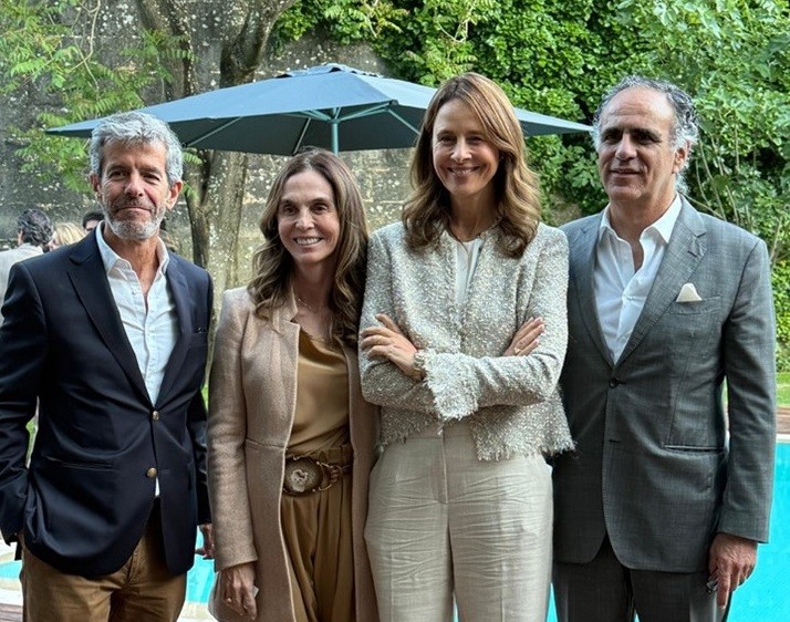 Mediadora imobiliária de luxo