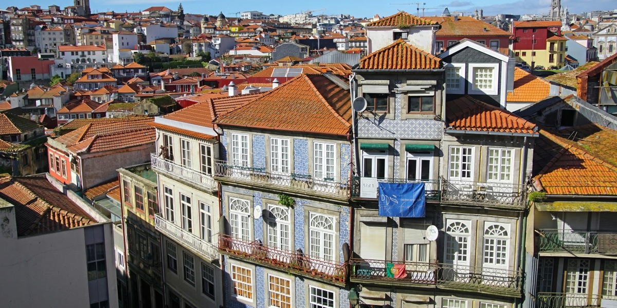 Learning Portuguese in Portugal