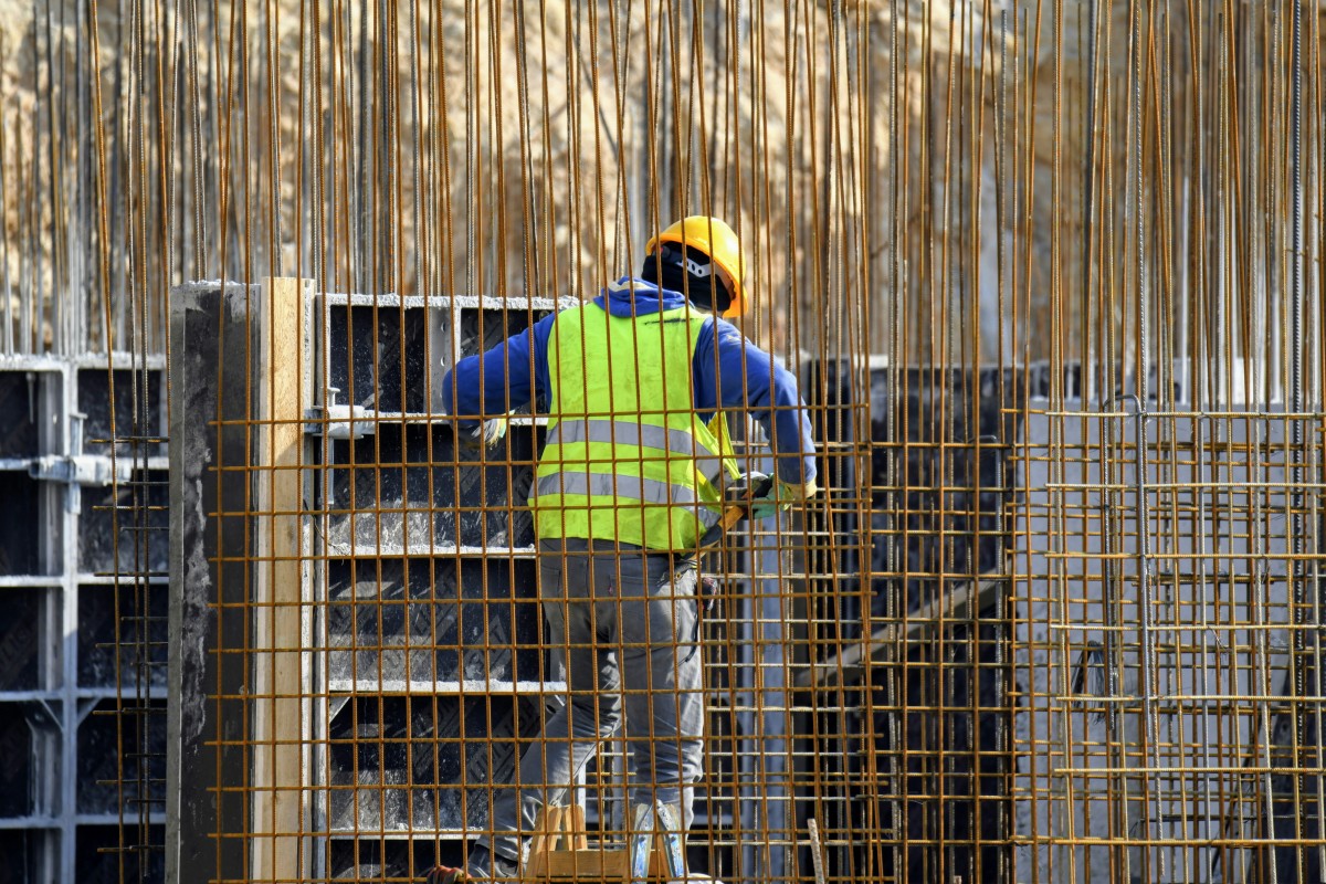 Construção de pavilhão em Carnide